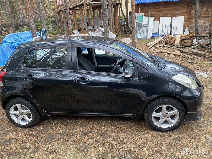 Toyota Vitz 1.0 CVT, 2009, 158 639 км