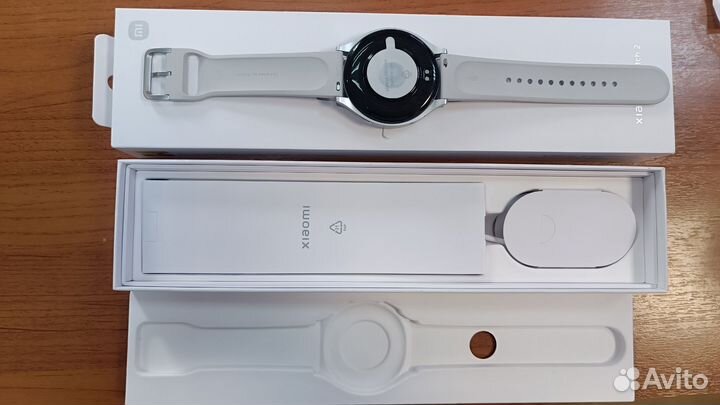 Смарт-часы Xiaomi Watch 2