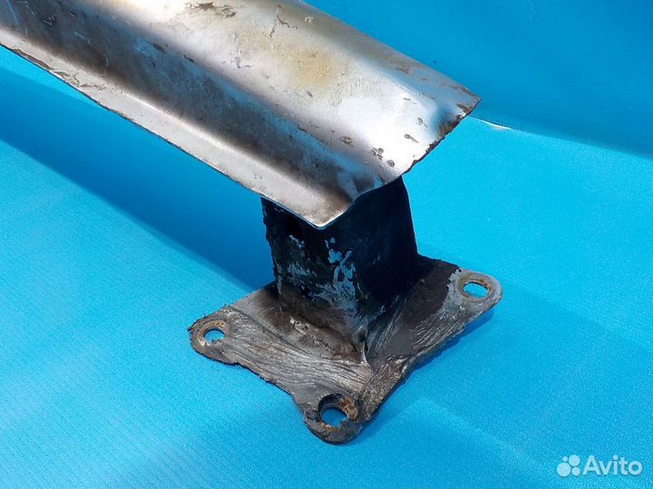 Усилитель заднего бампера skoda Octavia A5 (1Z) 20