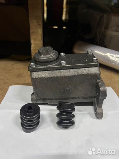 Цилиндр тормозной главный Г-66 с/о