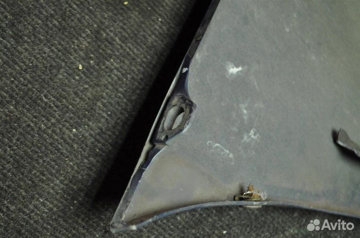 Клык бампера задний правый Toyota Rav4 ZCA25