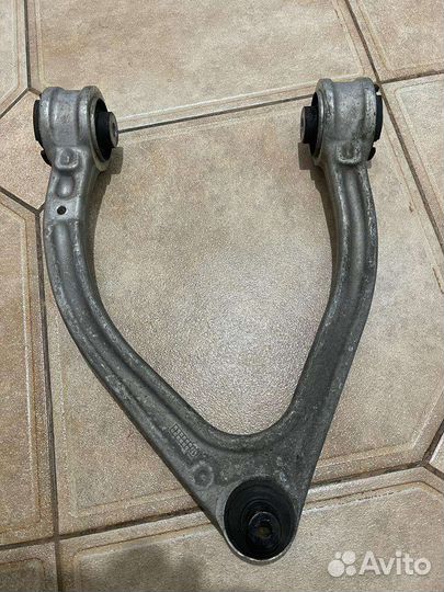 Рычаг передней подвески Mercedes A2223309802