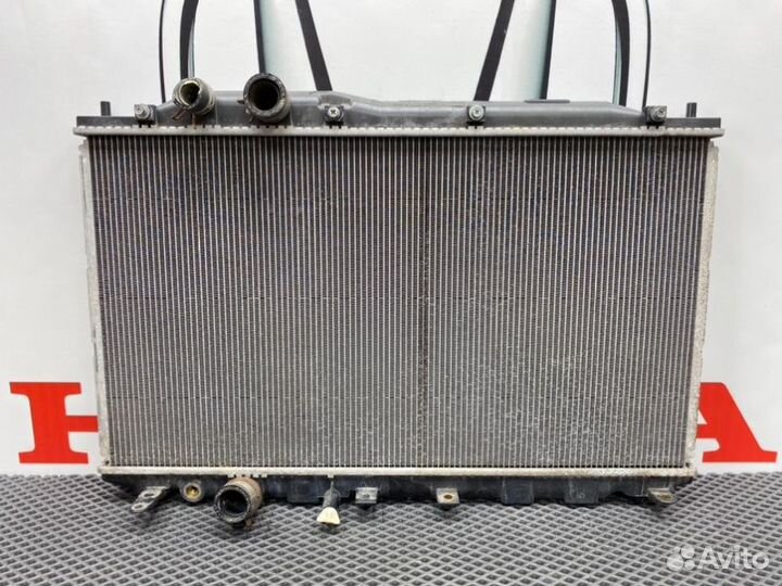 Радиатор охлаждения двигателя Honda Civic FD(4Д)