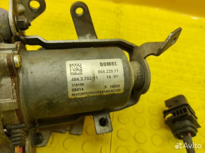 Насос вакуумный Mercedes-Benz W212 OM651.924 2.1