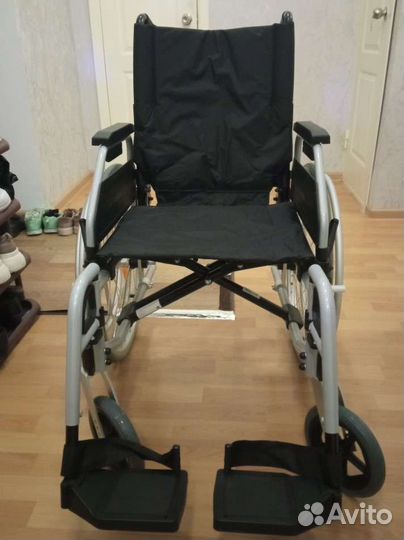 Инвалидная коляска новая