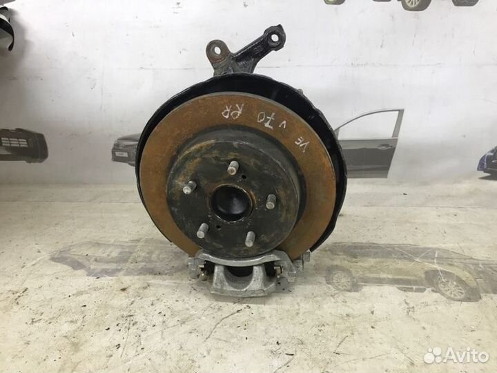 Кулак в сборе задний левый Toyota Camry V70