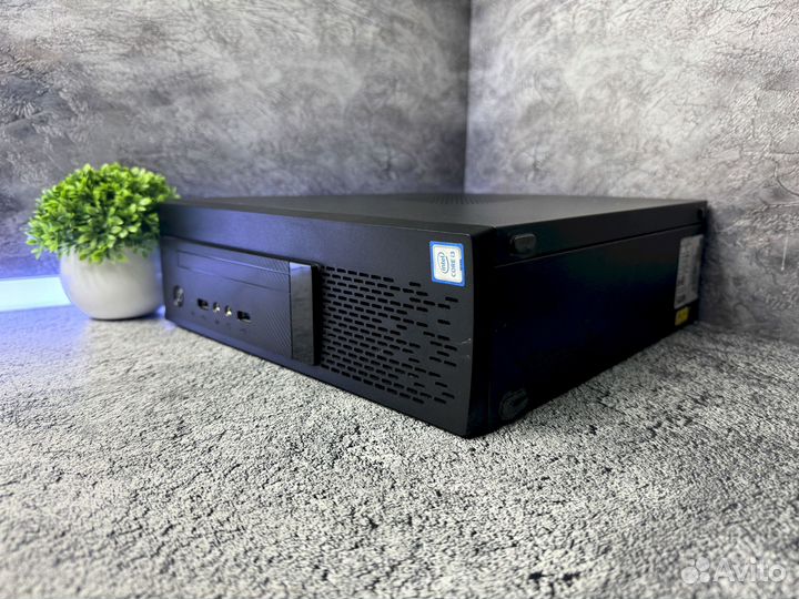 Миниатюрный компьютер 4 ядра/8 RAM/256 SSD