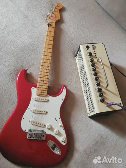 Fender stratocaster american deluxe red