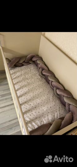 Бортик косичка в кроватку 2,5 метра из велюра