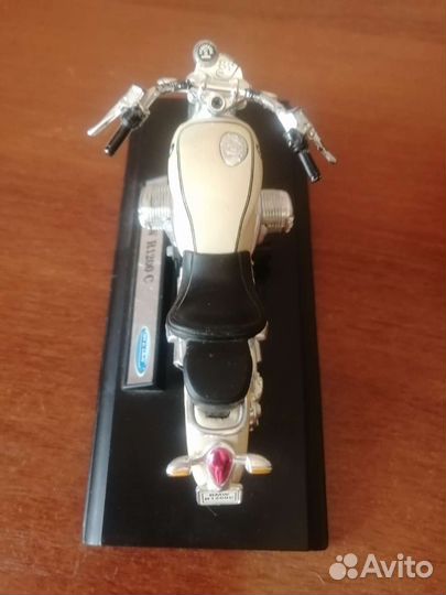 Модель мотоцикла BMW R 1200 C