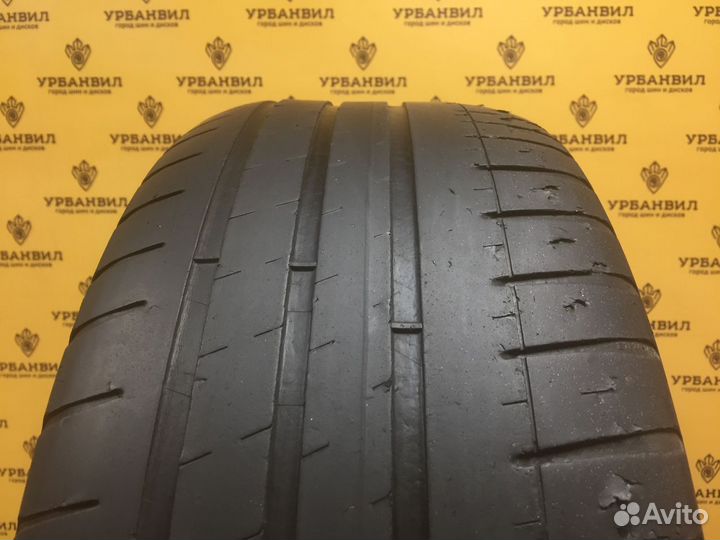 Michelin Pilot Sport 3 235/45 R18 98Y
