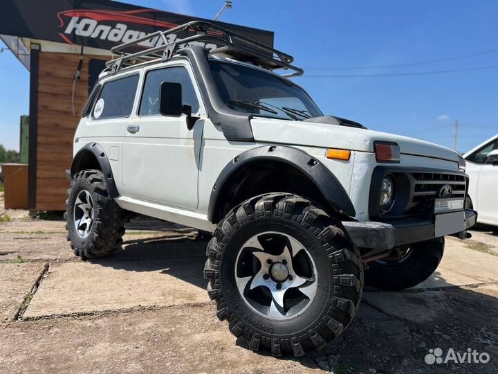 LADA 4x4 (Нива) 1.7 МТ, 1999, 50 000 км