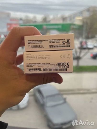 Оригинальная зарядка на iPhone 20w блок+кабель