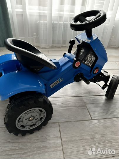 Машинка-каталка