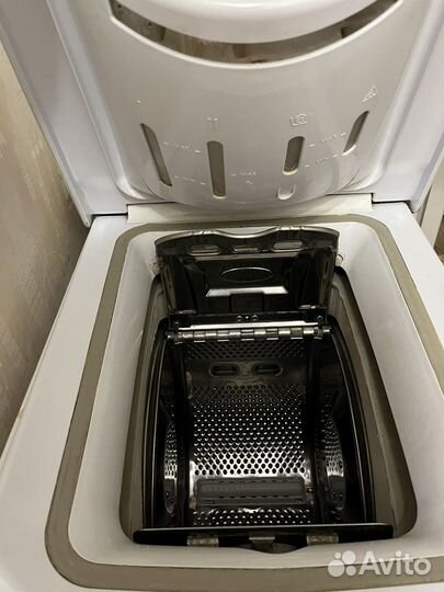 Стиральная машина с вертикальной загрузкой