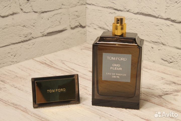 Tom Ford парфюмерная вода Oud Fleu