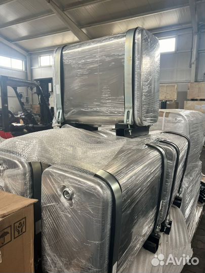 Гидравлический бак на тягач