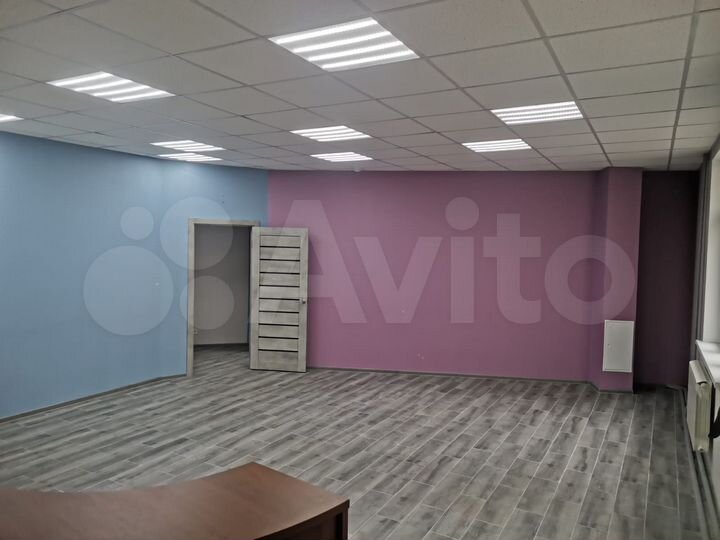 Здание, 75 м²