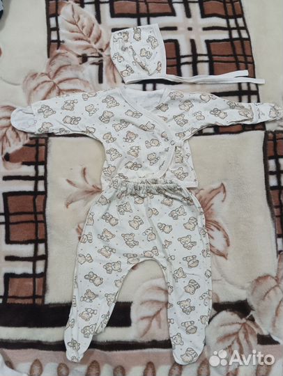 Вещи пакетом от рождения до двух месяцев