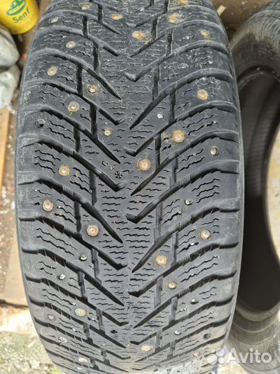 Nokian Tyres Hakkapeliitta 8 SUV 235/55 R19 105T