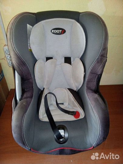 Детское автомобильное кресло