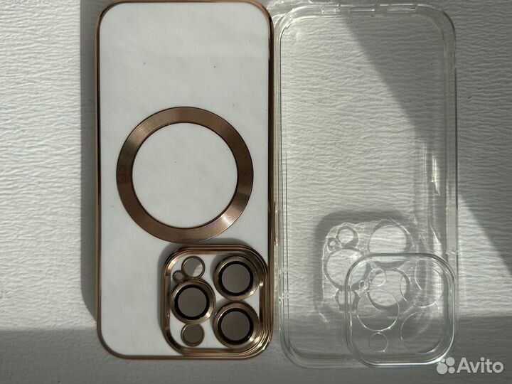 Чехлы на iPhone 14 pro