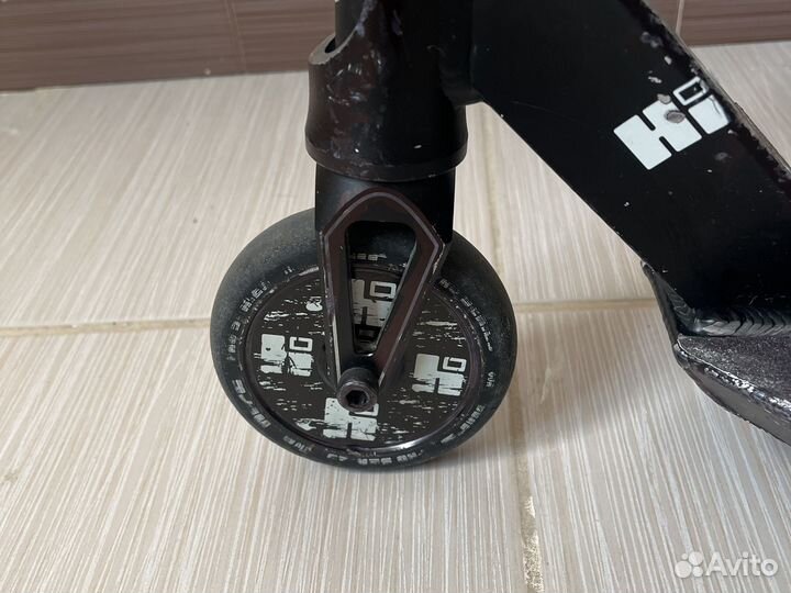 Трюковой самокат