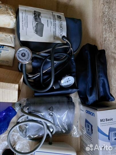 Рефлектор, тонометр, глюкометр