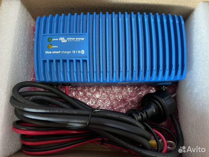 Victron Blue SMART IP67 Charger 12/13 (В Наличии)