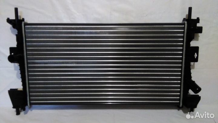 Радиатор ford focus III