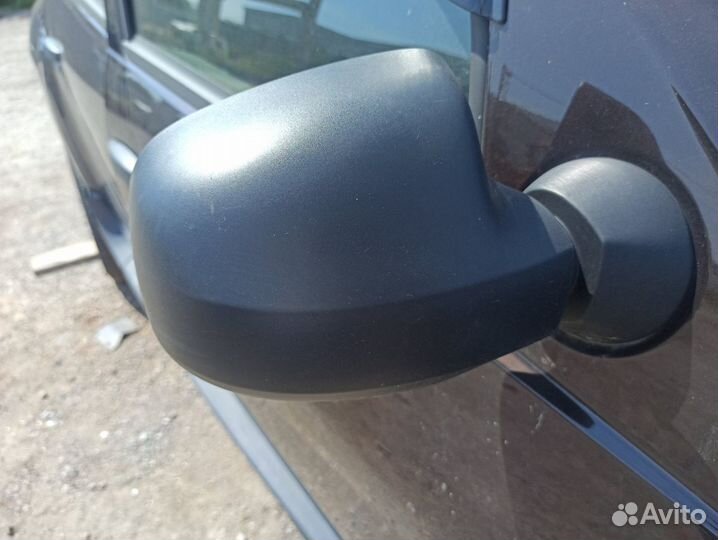 Зеркало правое. Рено дастер логан 1 сандеро 1