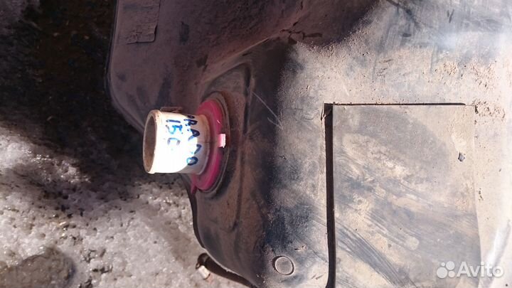 Топливный бак Toyota Land Cruiser Prado 150