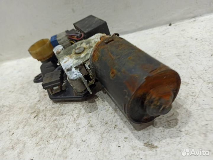 Моторчик люка Мерседес W124 E