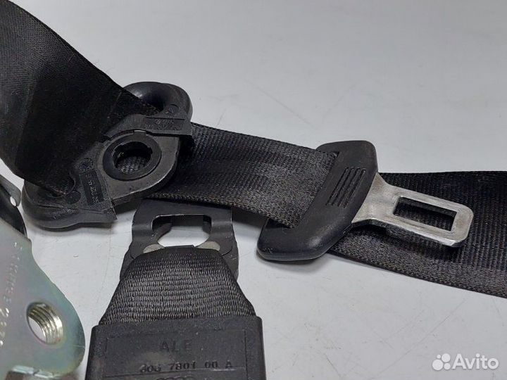 Ремень безопасности передний правый Audi Q7 4L