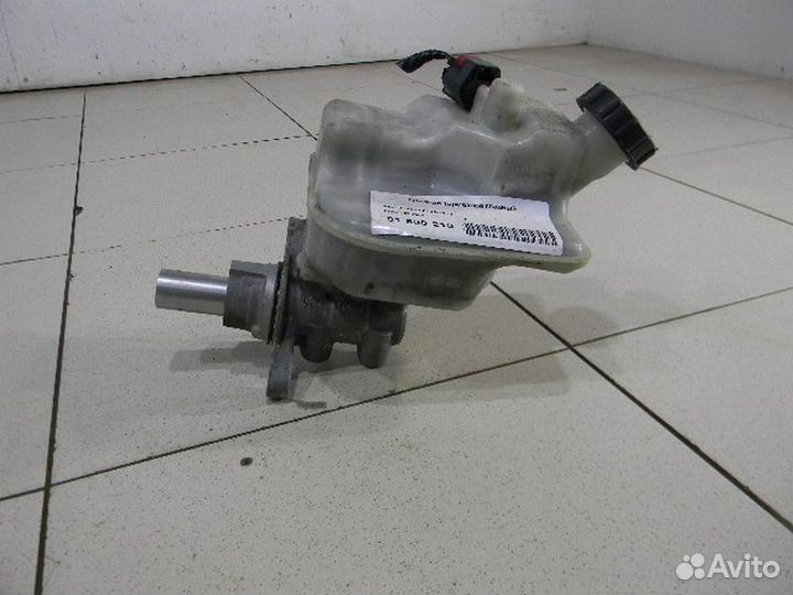 Цилиндр тормозной главный