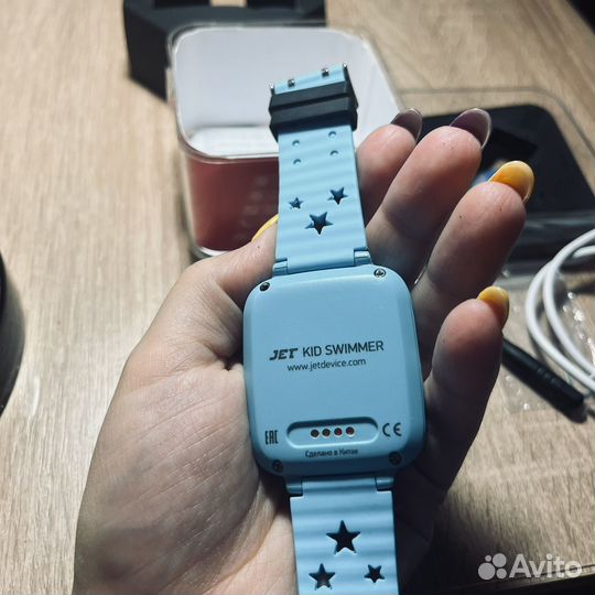 Smart watch jet kid swimmer