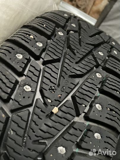 Продам комплект зимних колес R15 185/65