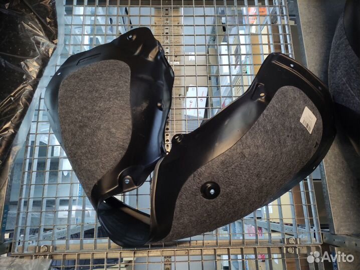 Подкрылок С шумоизоляцией передний правый CX-30