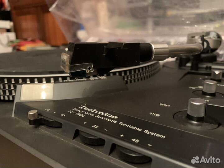 Проигрыватель винила technics SL 1900