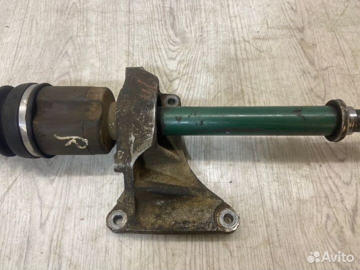 Привод передний правый Nissan Qashqai J10 HR16DE