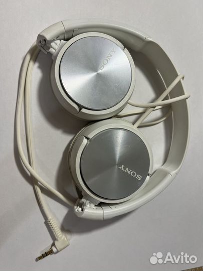 Наушники Sony