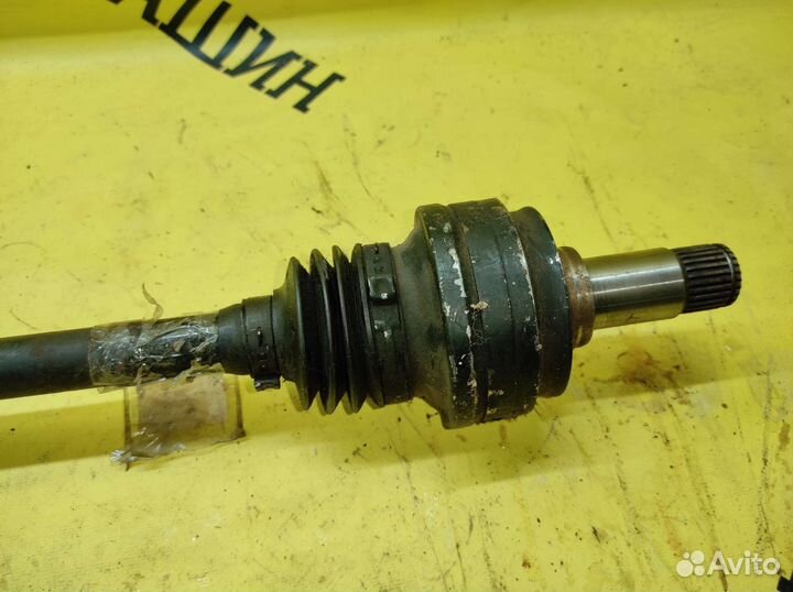 Привод задний Mercedes-Benz W203 M111 АКПП