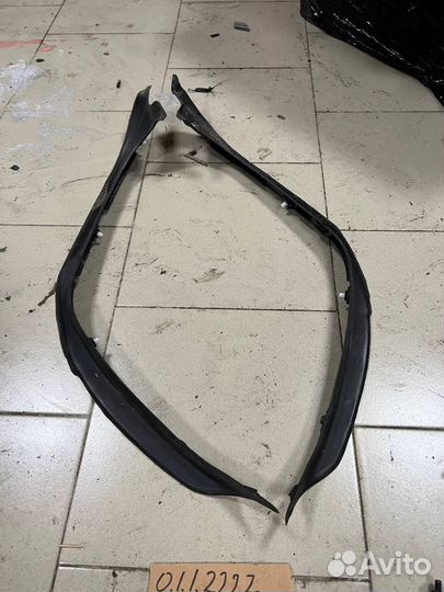 Накладка водосток багажника Mercedes W205