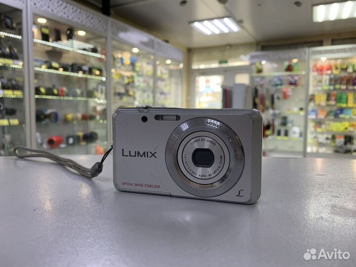 Panasonic Lumix DMC-FS28