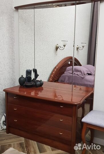 Спальный гарнитур бу италия