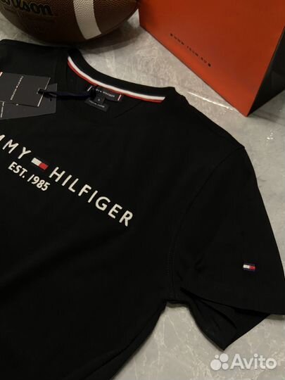 Футболка Tommy Hilfiger черная, S(46) -2XL(54)