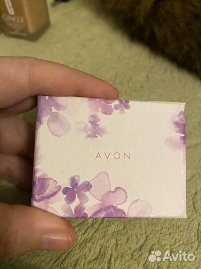Комплект колье и серьги новые Avon