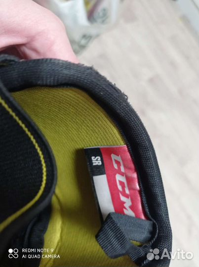 Налокотники хоккейные на 13-14 лет