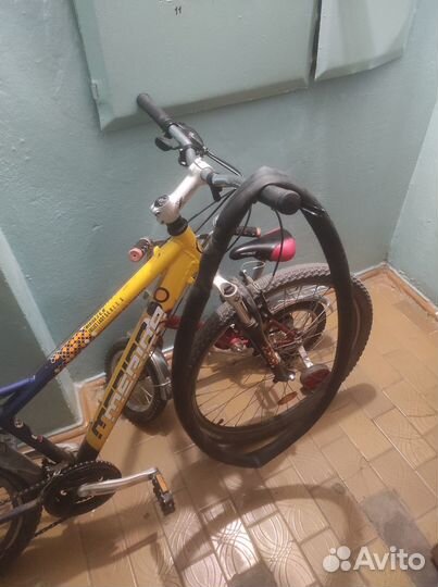 Продам камеру на 28