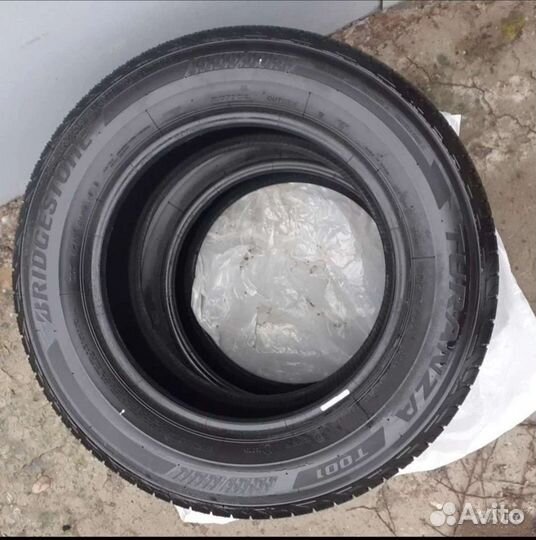 Bridgestone Turanza T001 225/60 R16 98V